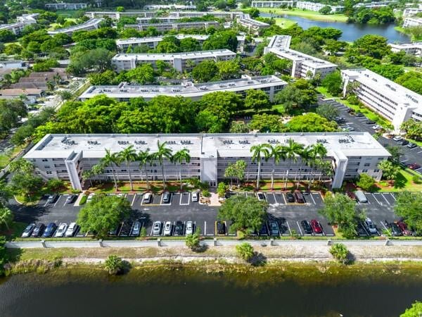 Building Photo - 2004 Granada Dr