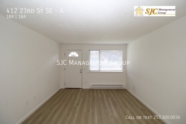 Building Photo - 412 23rd St SE