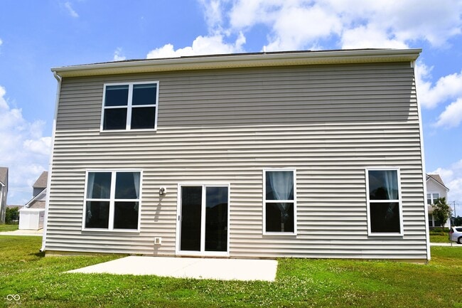Building Photo - 2327 Creekland Dr