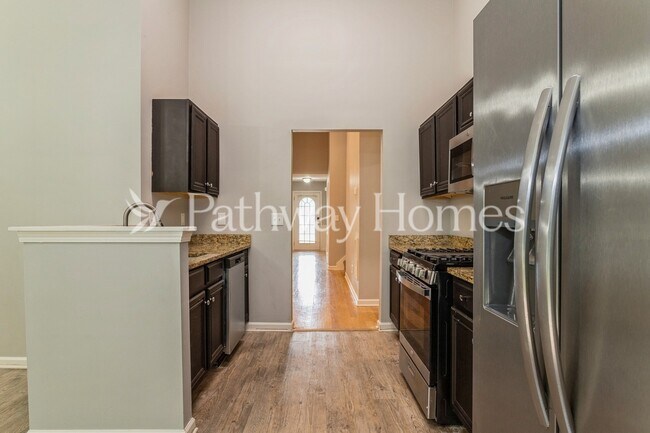 Building Photo - 4501 Holliday Rd