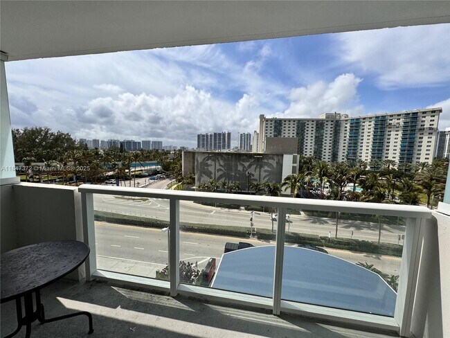 Building Photo - 19201 Collins Ave