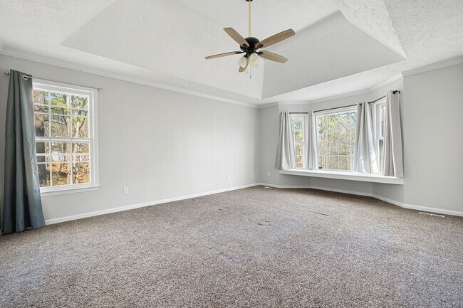 Building Photo - Beautifully Renovated Raised Ranch near Lake Allatoona