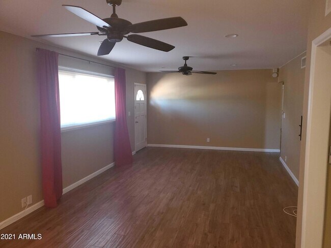 Building Photo - 5332 N 82nd St