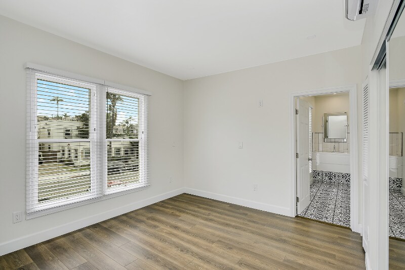 Building Photo - 3718-3726 First Ave.