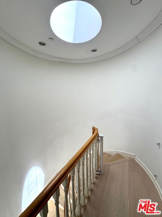 Building Photo - 328 15th St