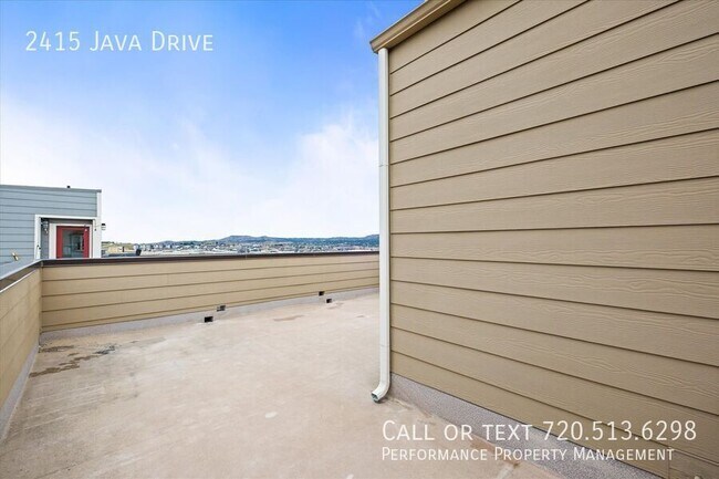 Building Photo - 2415 Java Dr