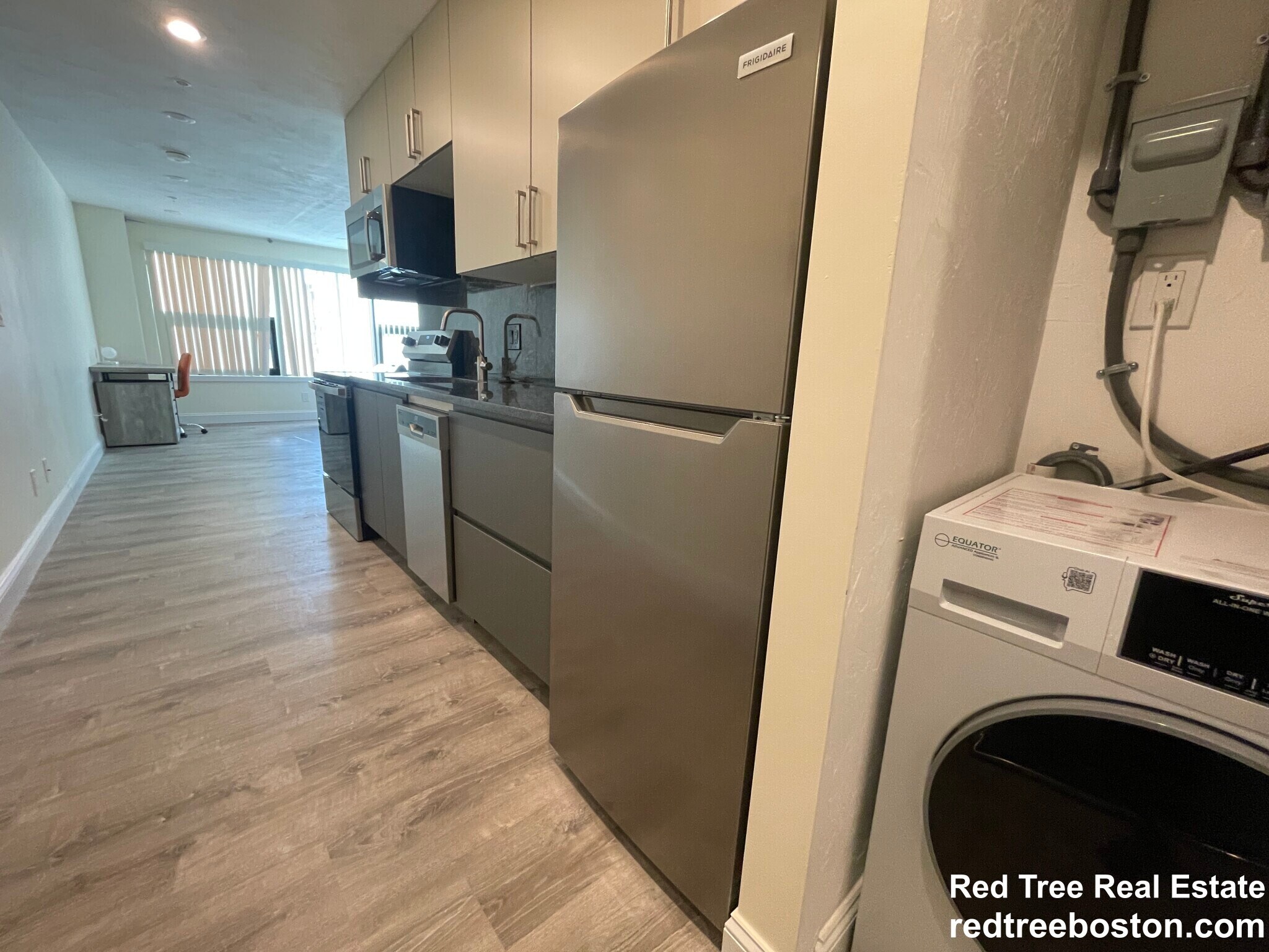 Building Photo - 1026 Commonwealth Ave