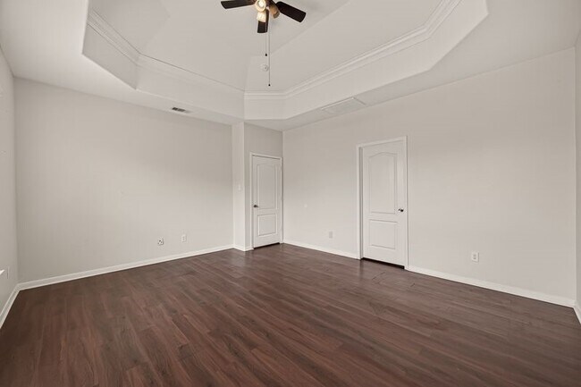 Building Photo - 26414 Forest Pine Ln