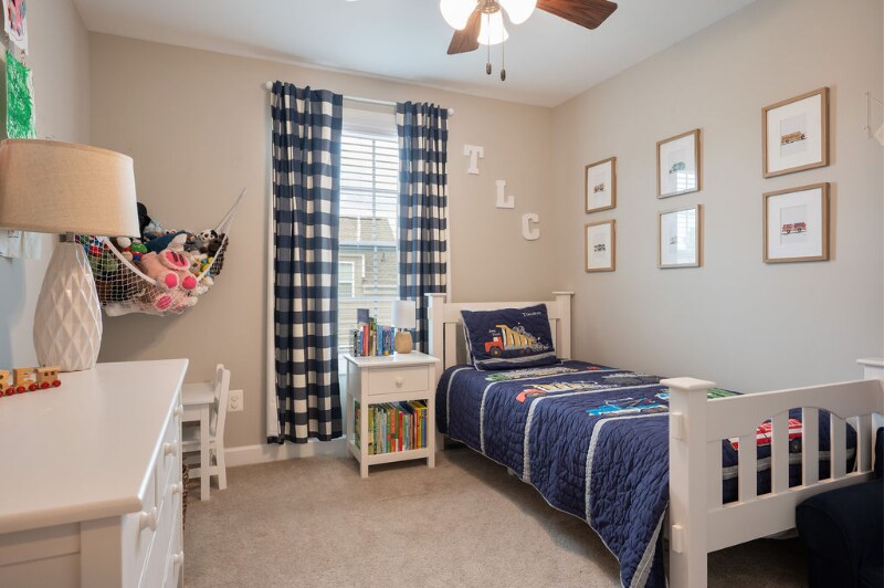 Building Photo - 1054 Old Trail Dr