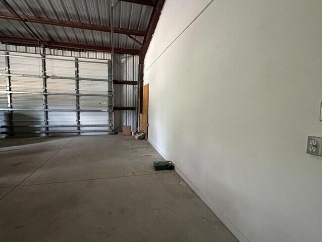 Building Photo - 20203 Pegasus St