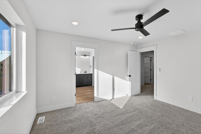 Building Photo - $500 off first month - BRAND NEW 3 BED 2.5 BATH TOWNHOMES WITH 2 CAR GARAGE