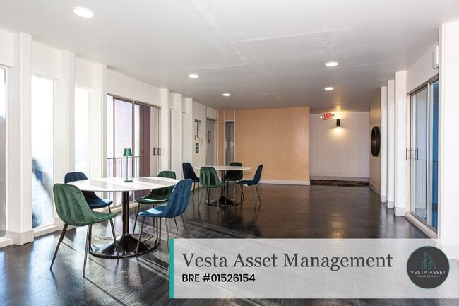 Building Photo - 225 Clifton St