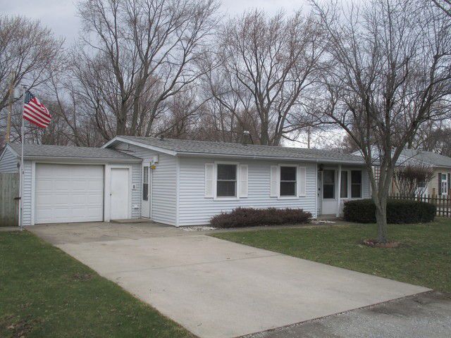 Building Photo - 1020 S Eastview Dr