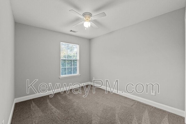 Building Photo - 2054 Reserve Ln