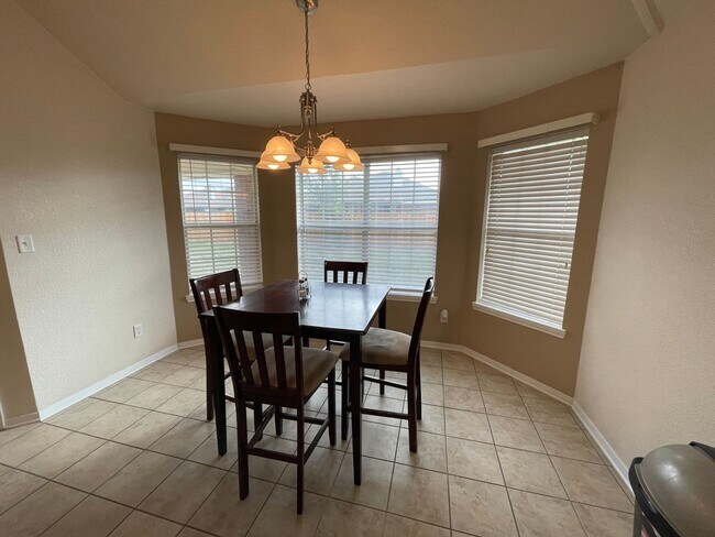 Building Photo - 4204 Tropicana Dr