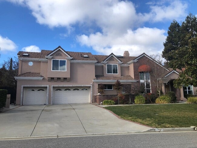 Building Photo - 12393 Beauchamps Ln