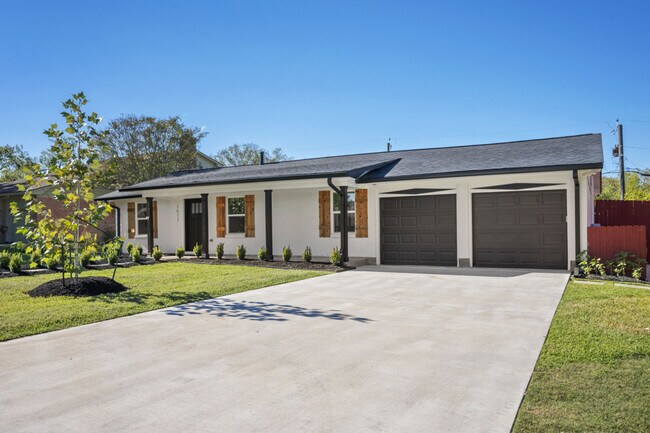 Building Photo - 1611 Armistead St