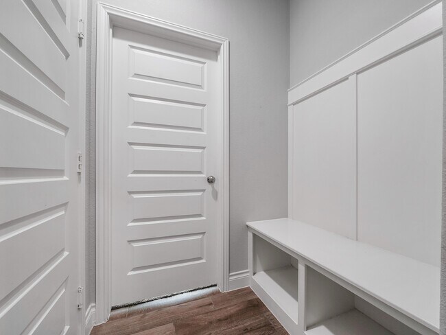 Building Photo - 15039 Montezuma Quail Dr