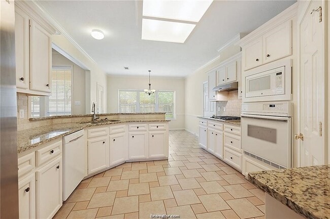 Building Photo - 4709 Shoal Creek Dr