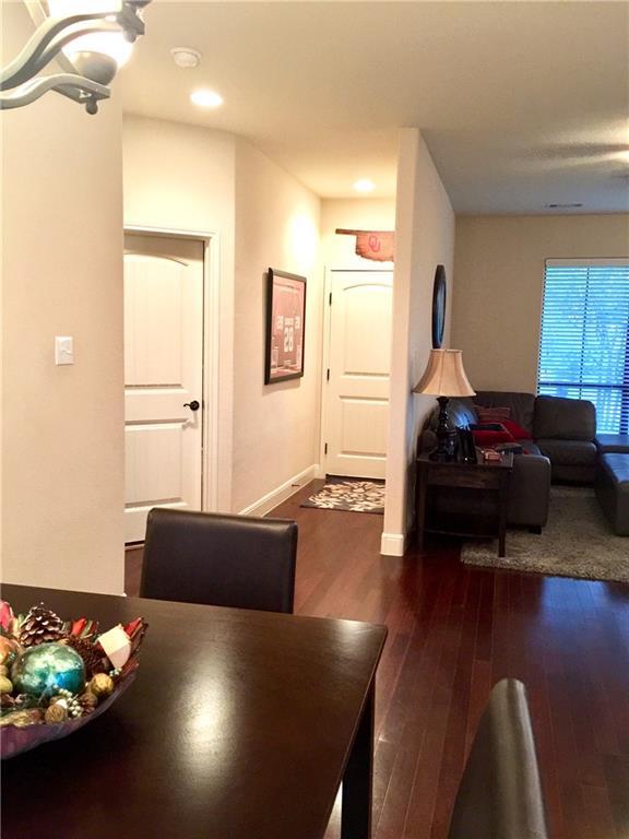 Building Photo - 10052 Janet Loop