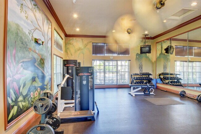 Building Photo - 1100 Scotia Dr