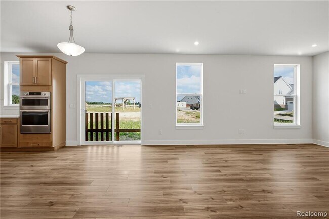 Building Photo - 2905 Lila Ln