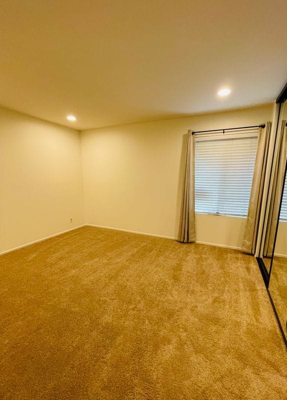 Building Photo - 2782 Pine Creek Cir
