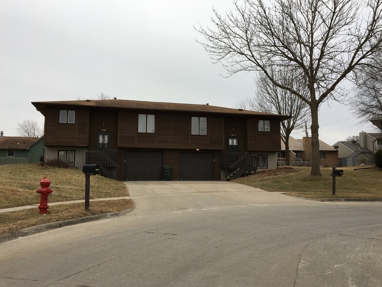 Building Photo - 1843 Hollywood Ct