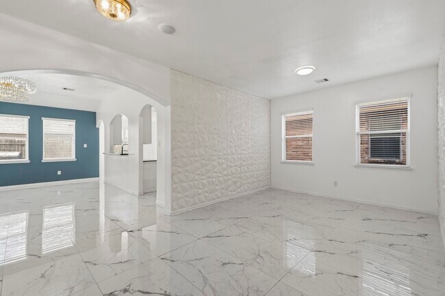 Building Photo - 21635 Alta Peak Way