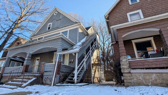 Building Photo - Schonfeld Holdings, LLC (916 6th St)