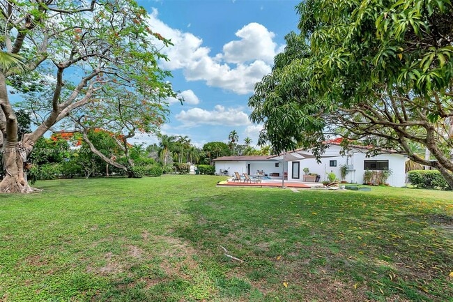 Building Photo - 6760 SW 144th St