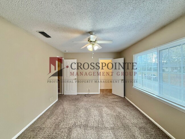 Building Photo - Delmar Dr. 2510/2512