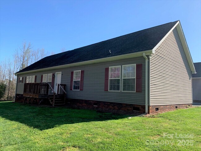 Building Photo - 619 Stirewalt Rd