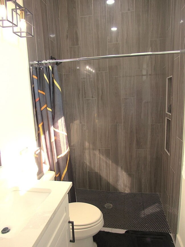 Building Photo - Resort Like Living in a Country Setting