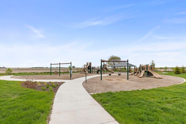 Building Photo - 25734 W Wakefield Dr