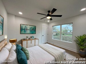 Building Photo - 2239 Burnet St