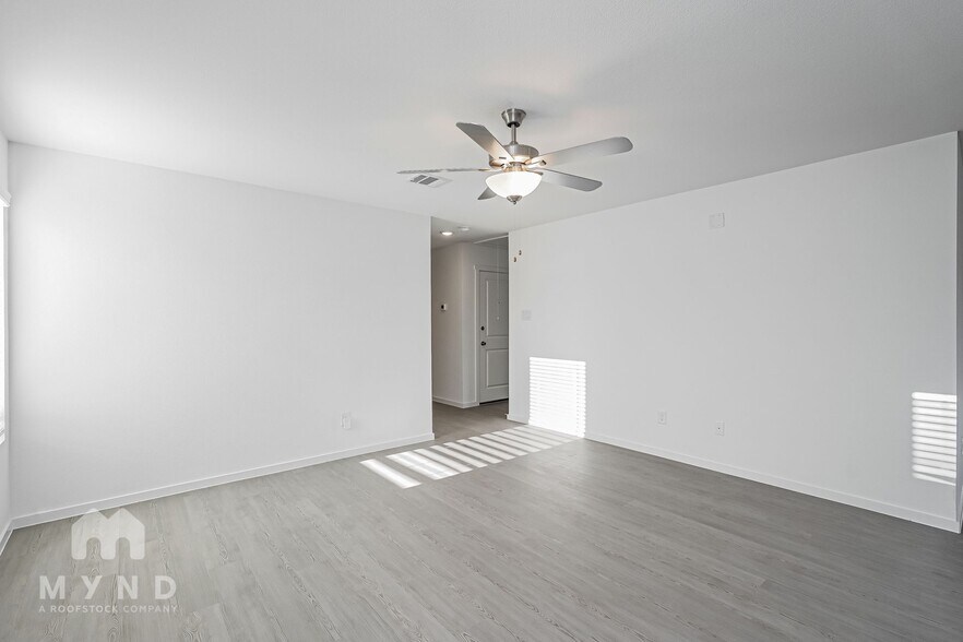 Building Photo - 10108 Dalgreen Cir