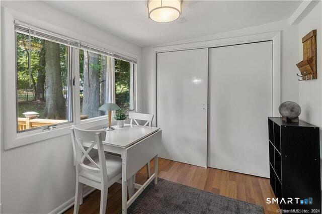 Building Photo - 44 Roseville Rd