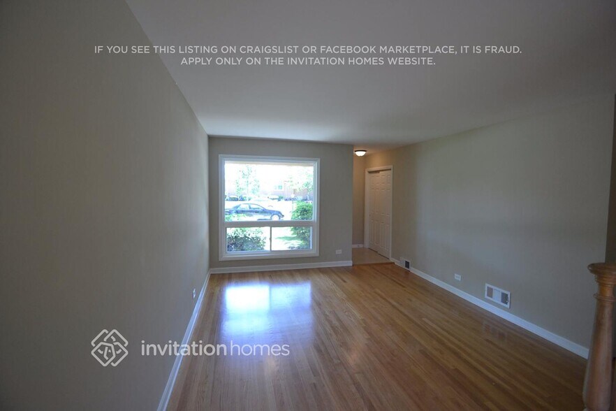 Building Photo - 5240 Lee St