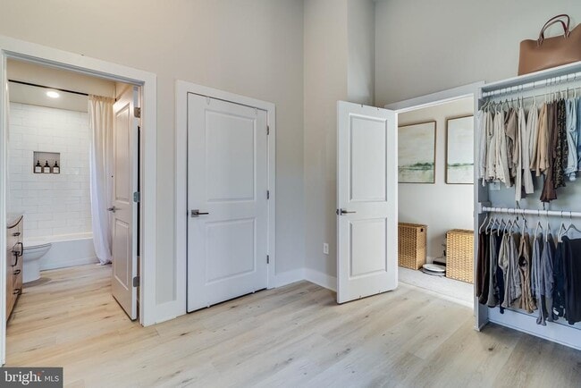 Building Photo - 84 S Chesapeake Ave