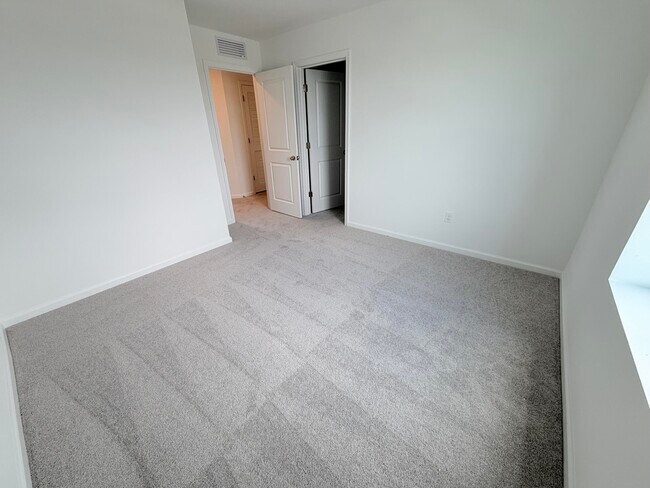 Building Photo - 2907 Spanish Cedar Pl
