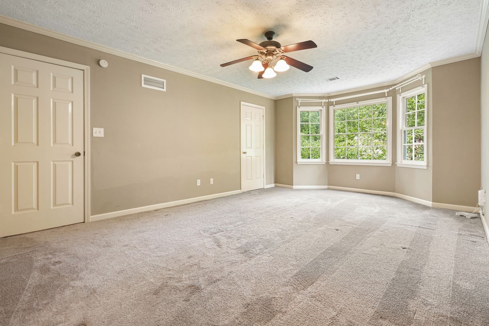 Building Photo - 2245 Mills Wood Run