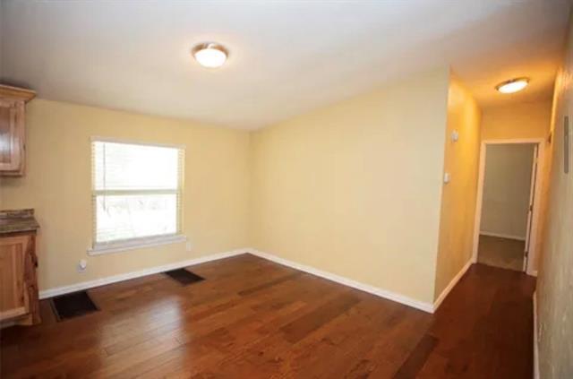 Building Photo - 128 Burkhalter St