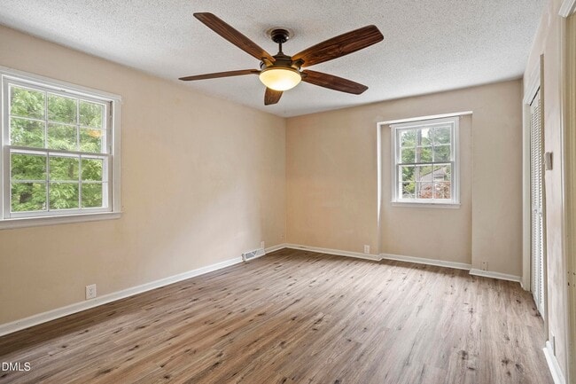 Building Photo - 1801 Quail Ridge Rd