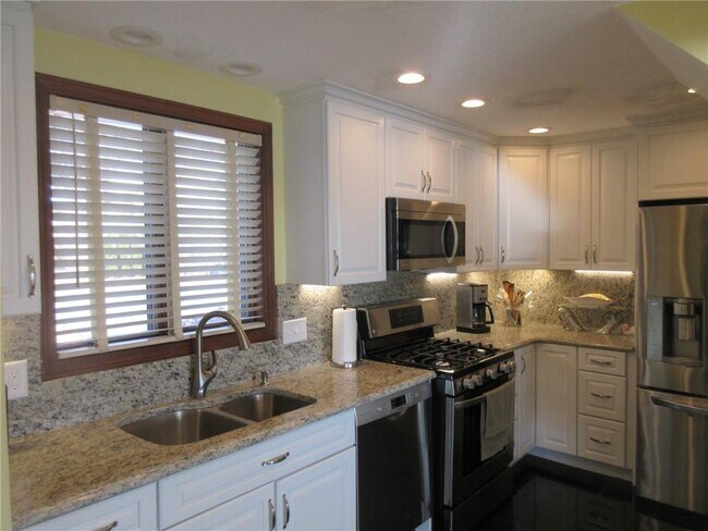 Building Photo - 160 Colonel John Gardner Rd