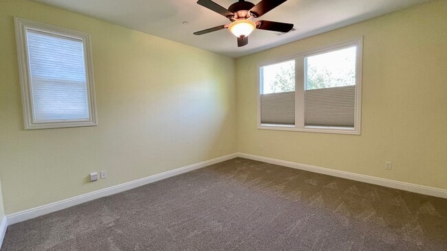 Building Photo - 425 Junipero Way