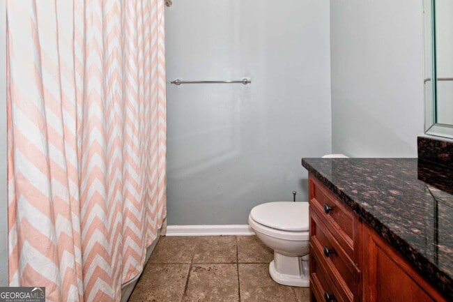 Building Photo - 4248 River Green Dr NW