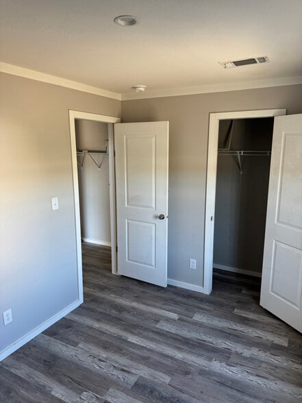 Building Photo - 107 Patriot Ln