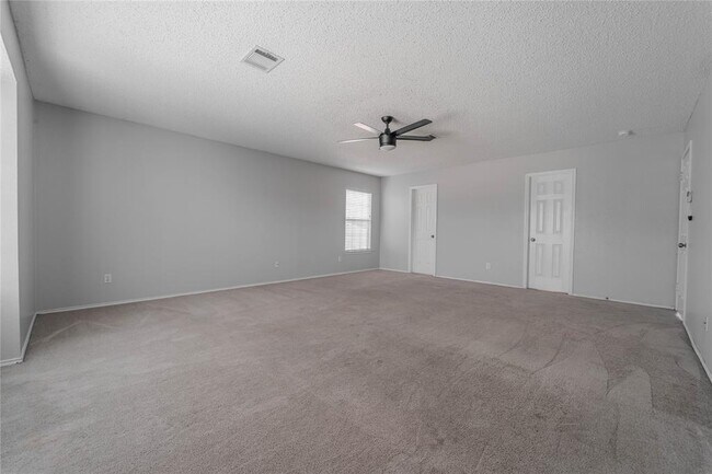 Building Photo - 612 Catumet Dr