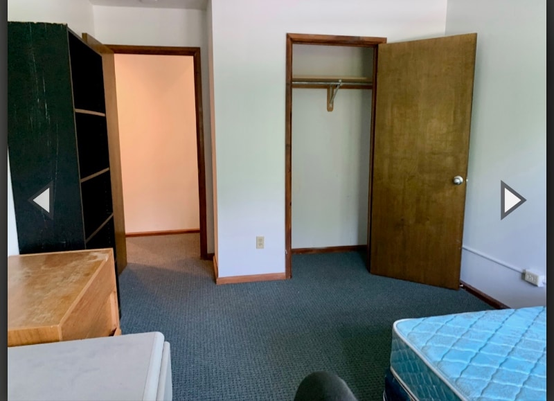 Building Photo - 918 Danby Rd